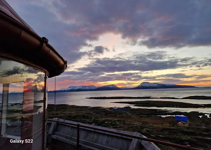 Torsvåg Fyr Feriehus *